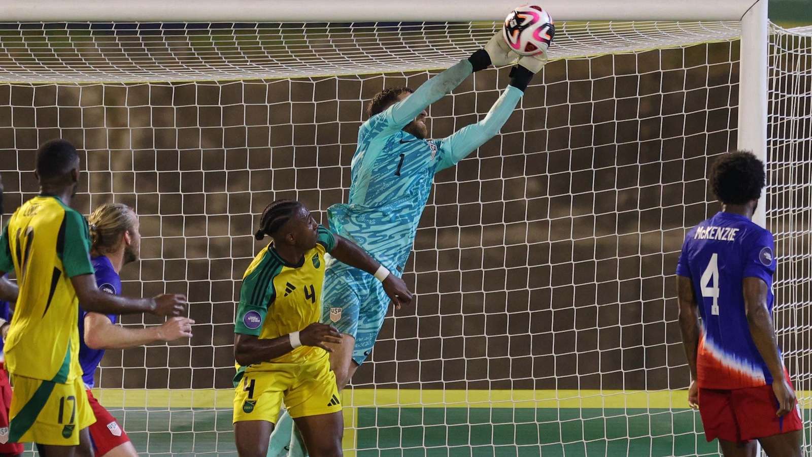 英超前四的 英超前四的