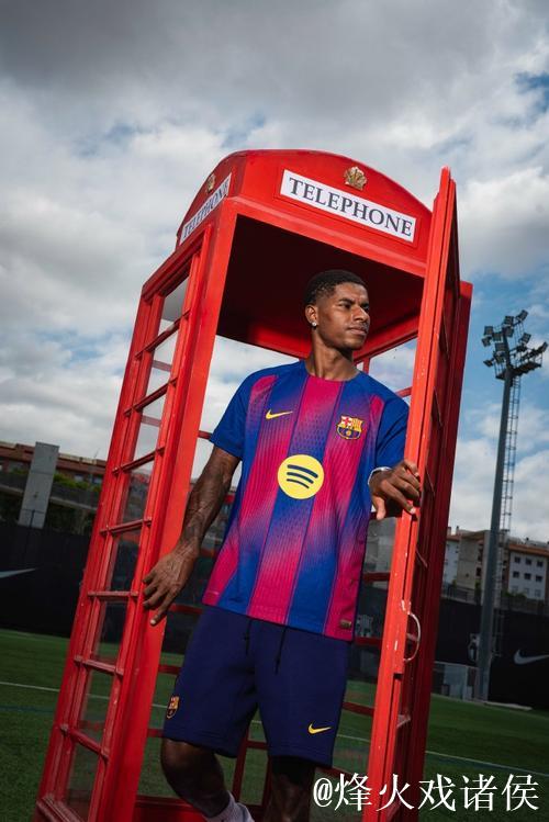 巴萨主帅谈拉什福德没有首发：他告诉我，球队获胜最重要